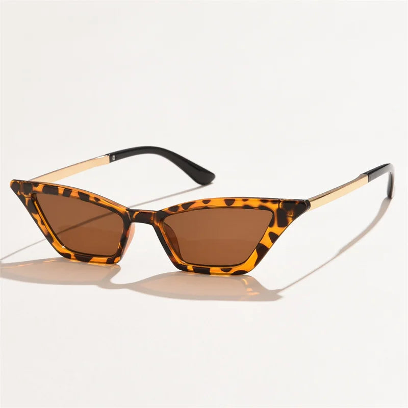 Ladies' Cat-Eye Sunglasses with Timeless Elegance